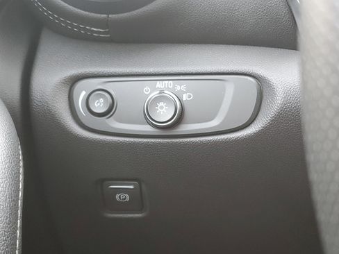 Used 2023 Chevrolet Blazer LT w/ Midnight/Sport Edition image 26