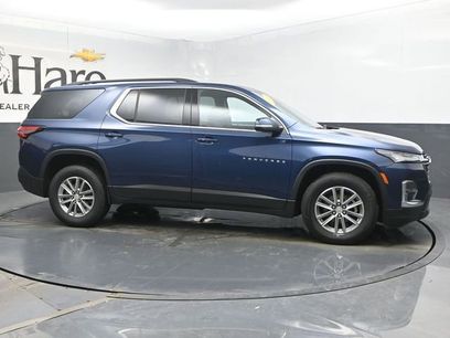 Used 2023 Chevrolet Traverse LT