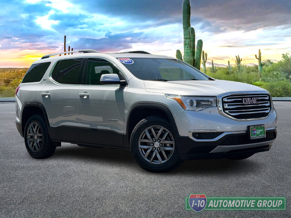 Used 2017 GMC Acadia SLT FWD image 2