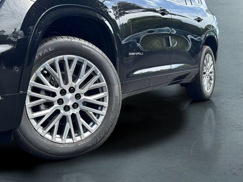 New 2026 GMC Acadia Denali w/ Super Cruise Package FWD image 2
