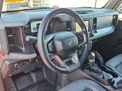 Used 2023 Ford Bronco Big Bend image 17