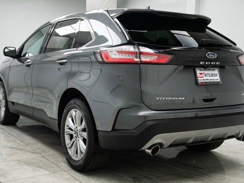 Used 2024 Ford Edge Titanium image 7