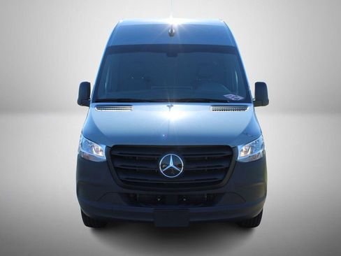 New 2024 Mercedes-Benz eSprinter 170 Cargo image 6