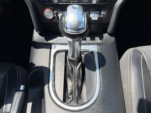 Used 2018 Ford Mustang Premium RWD image 38