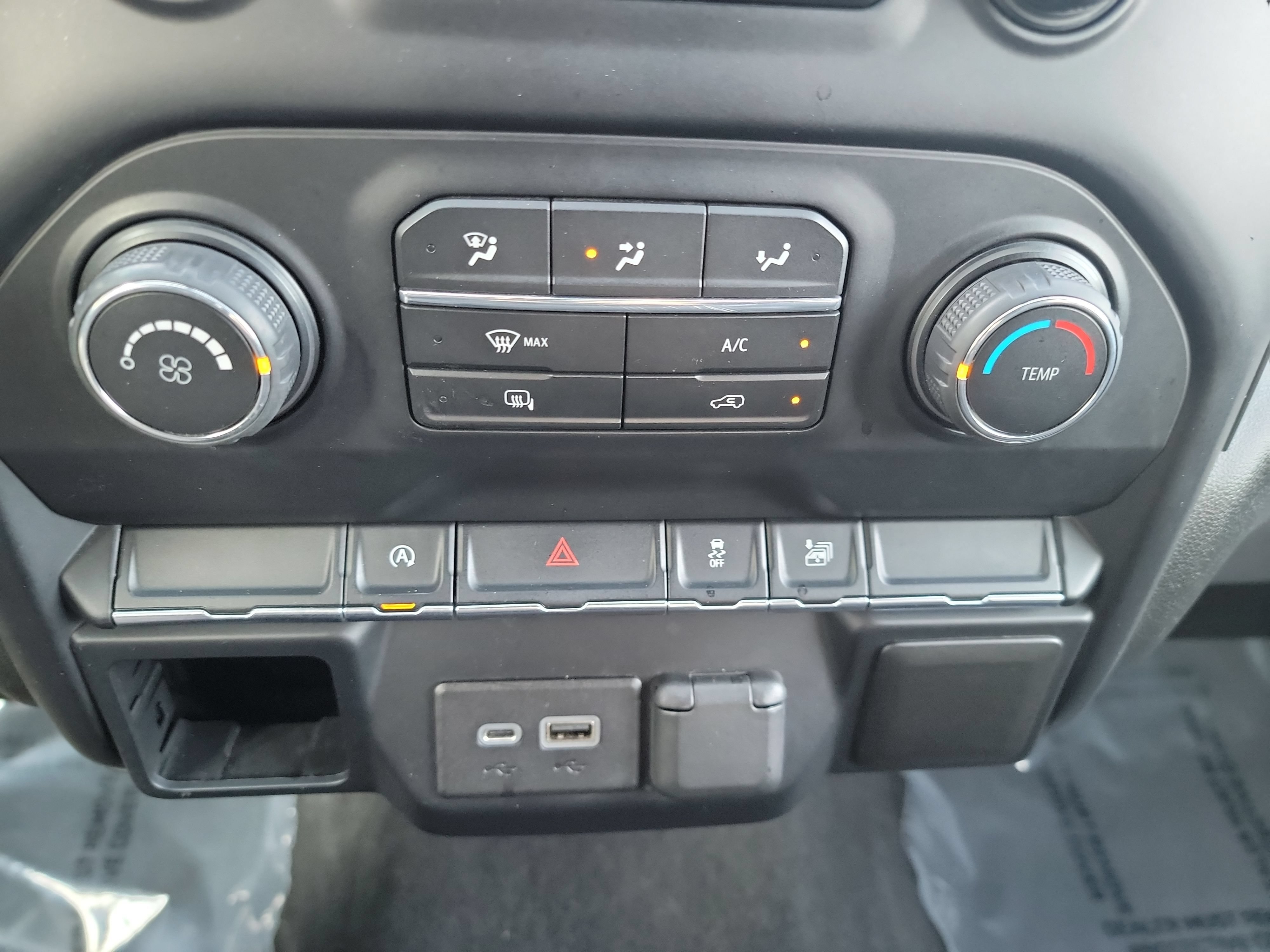 Used 2020 Chevrolet Silverado 1500 LT AWD/4WD image 21