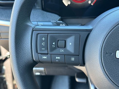 New 2026 Nissan Kicks S image 25