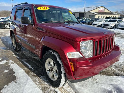 Used 2011 Jeep Liberty Sport w/ Popular Equipment Group image 3