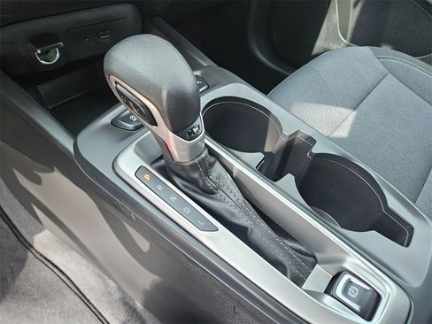 Used 2025 Chevrolet Trax LS image 25