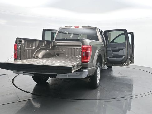 Used 2023 Ford F150 XLT image 44