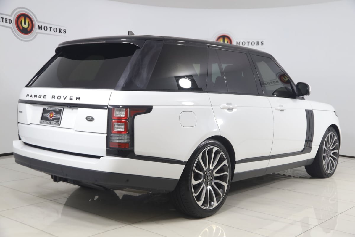 Used 2016 Land Rover Range Rover Supercharged AWD/4WD image 3