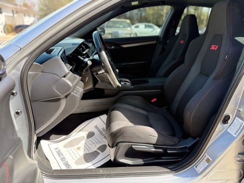 Used 2018 Honda Civic Si image 25