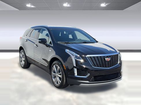 New 2026 Cadillac XT5 Premium Luxury w/ LPO, Floor Liner Package AWD/4WD image 7