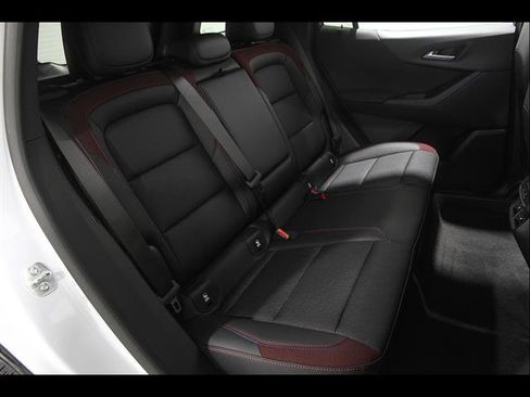 Used 2025 Chevrolet Equinox RS w/ Convenience Package III FWD image 18