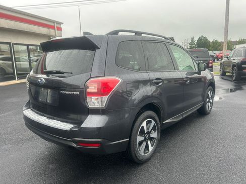 Used 2018 Subaru Forester 2.5i Premium AWD/4WD image 5