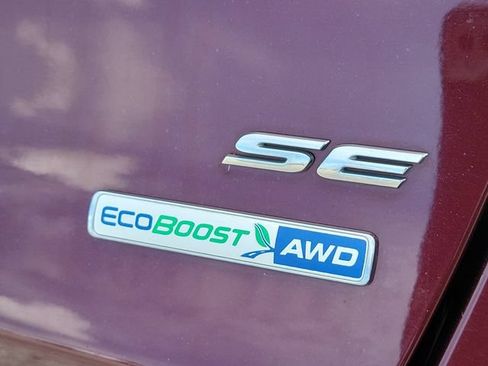 Used 2017 Ford Fusion SE w/ Equipment Group 201A AWD/4WD image 7