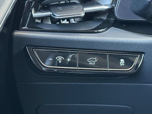 Used 2023 Kia Niro Wind w/ Wind Preserve Package FWD image 31