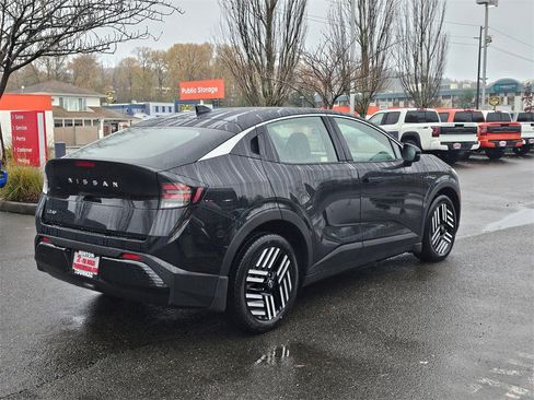 New 2026 Nissan Leaf SV+ w/ Floor Mat Package (SV+) image 5