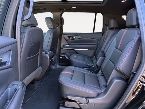 New 2026 Chevrolet Traverse RS FWD image 13