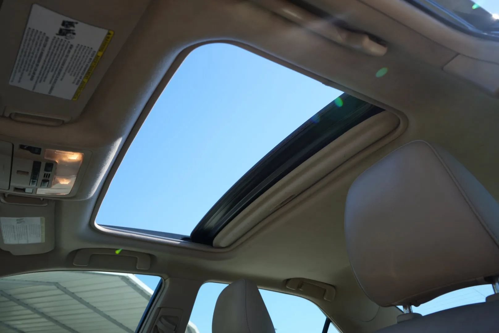 Used 2012 Toyota Camry XLE w/ Convenience Pkg FWD image 31