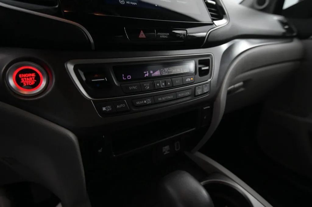 Used 2020 Honda Pilot EX image 26