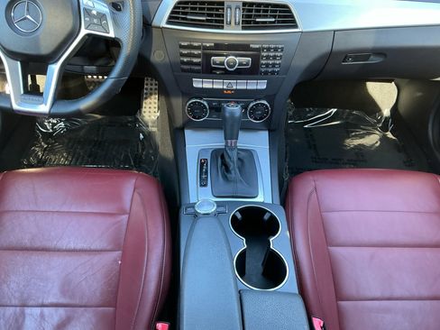 Used 2013 Mercedes-Benz C 250 Coupe image 10