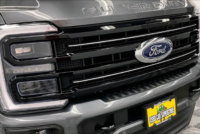 Used 2026 Ford F250 Platinum AWD/4WD image 36