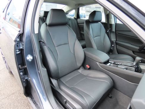 New 2026 Honda Accord Touring image 18