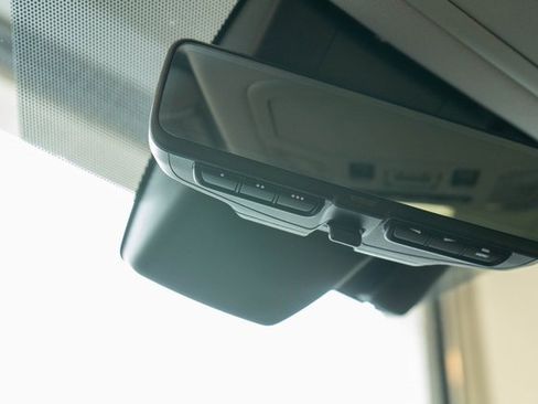 Used 2019 Toyota RAV4 Limited image 33