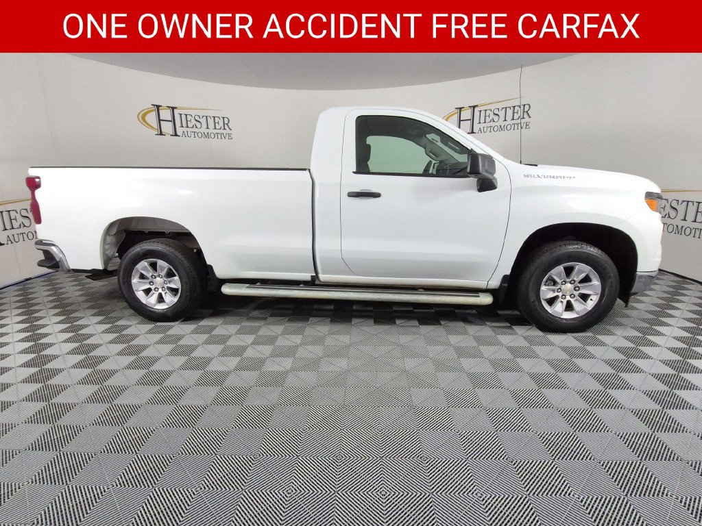 Certified 2025 Chevrolet Silverado 1500 W/T RWD image 3