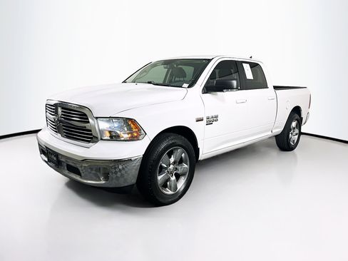 Used 2019 RAM 1500 Big Horn RWD image 3
