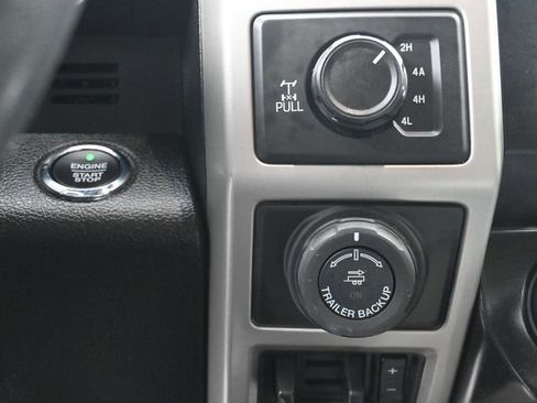 Used 2018 Ford F150 Lariat image 20