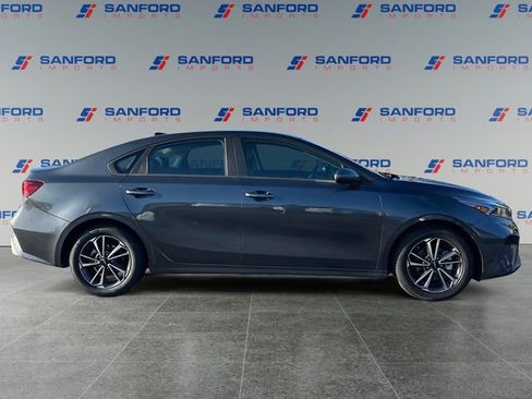 Used 2024 Kia Forte LXS image 6