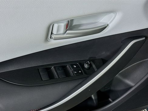 Certified 2023 Toyota Corolla SE image 14