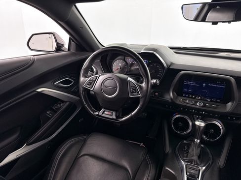 Used 2020 Chevrolet Camaro SS image 32