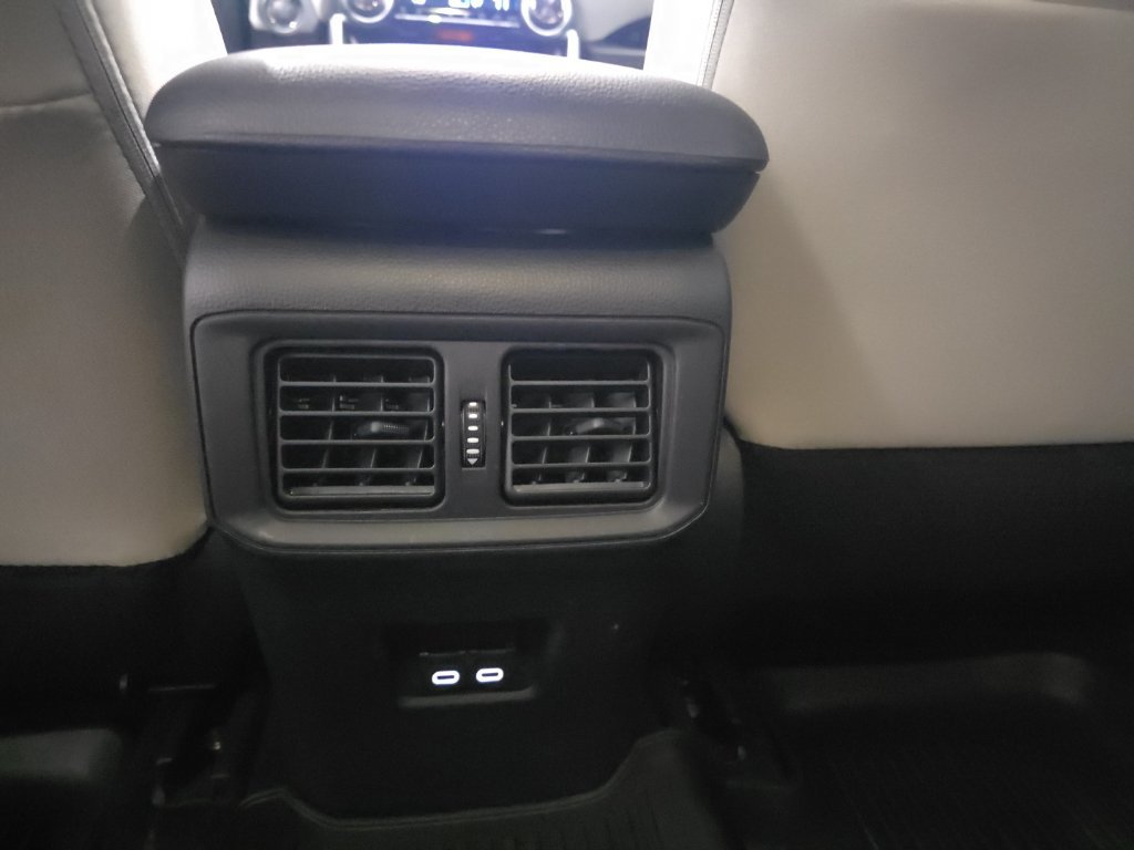 Used 2024 Toyota RAV4 XLE w/ Convenience Package AWD/4WD image 12