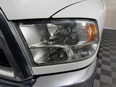 Used 2016 RAM 2500 SLT image 25