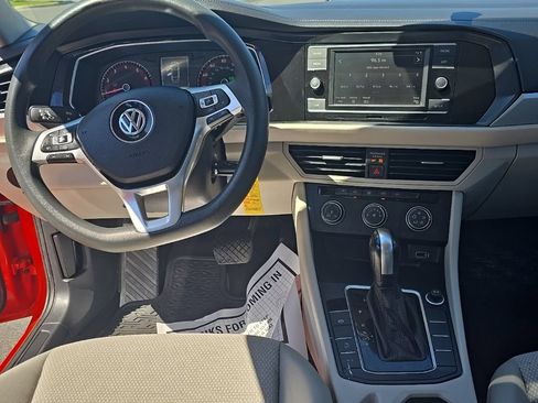 Used 2019 Volkswagen Jetta S w/ Driver Assistance Package FWD image 18