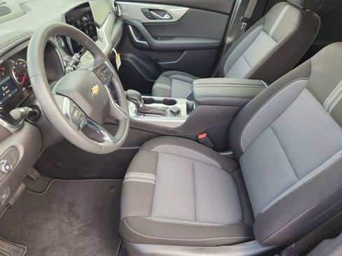 New 2026 Chevrolet Blazer LT w/ Convenience Package FWD image 9