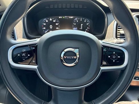 Used 2022 Volvo XC90 T6 Momentum w/ Advanced Package AWD/4WD image 31