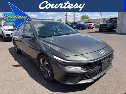 Used 2024 Hyundai Elantra Limited