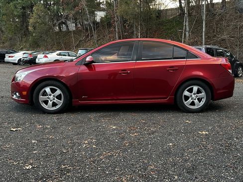 Used 2014 Chevrolet Cruze LT w/ All-Star Edition image 4