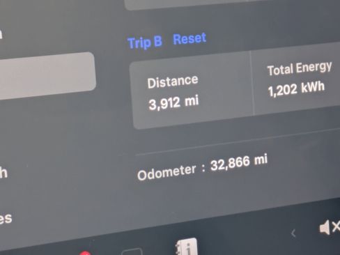 Used 2023 Tesla Model 3 Performance image 28