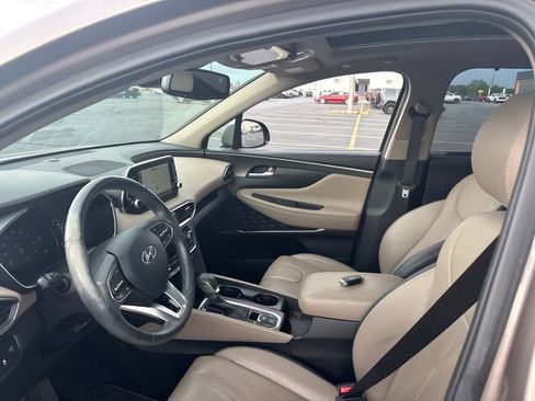 Used 2019 Hyundai Santa Fe FWD image 13