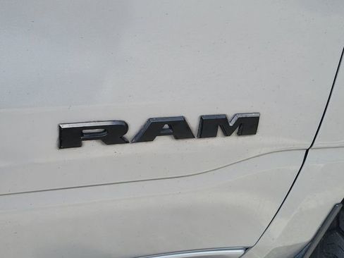 Used 2022 RAM 1500 Big Horn RWD image 5