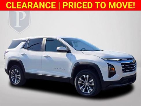 New 2026 Chevrolet Equinox LT AWD/4WD image 2