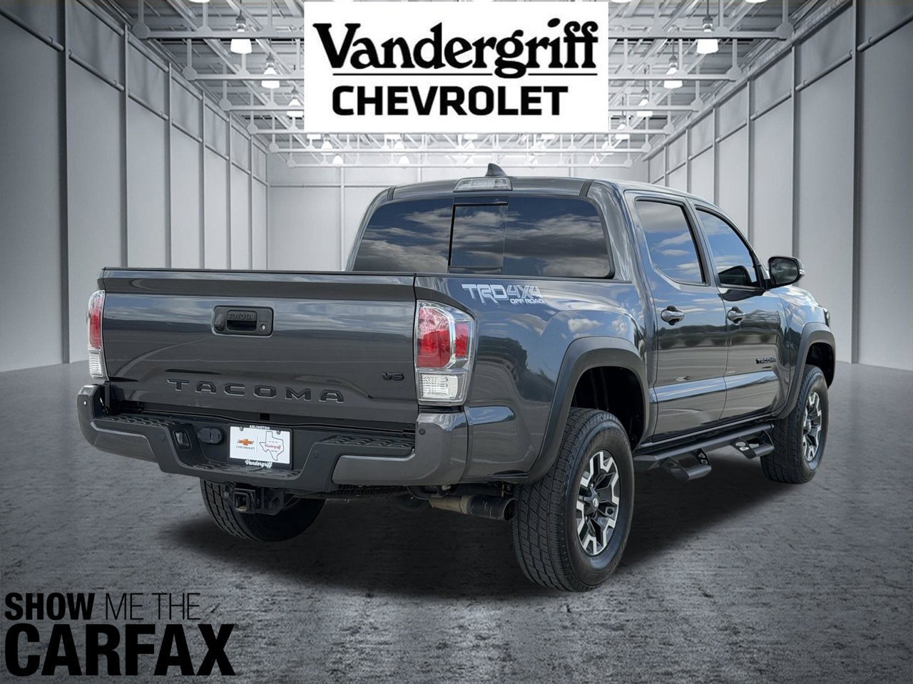 Used 2021 Toyota Tacoma TRD Off-Road w/ Technology Package AWD/4WD image 4