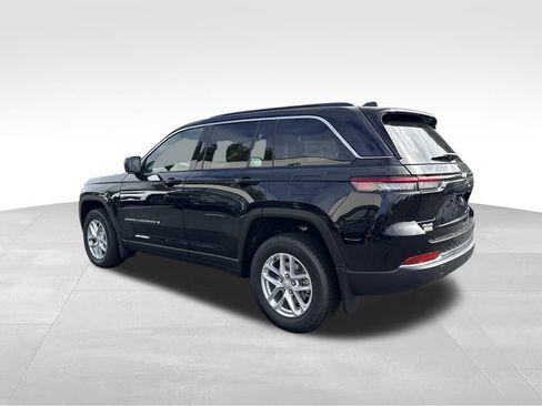 New 2025 Jeep Grand Cherokee Laredo X w/ Trailer Tow Package image 5