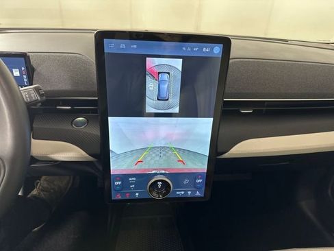 Used 2021 Ford Mustang Mach-E Premium image 22