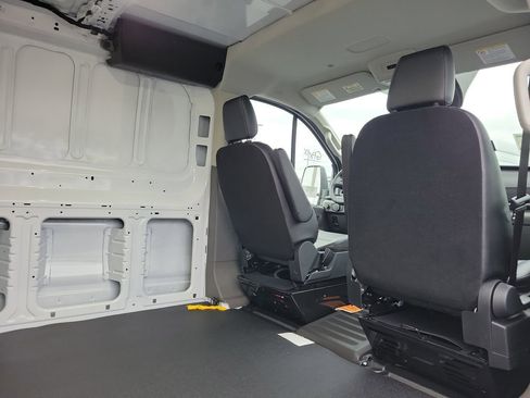 New 2026 Ford Transit 250 Low Roof image 10