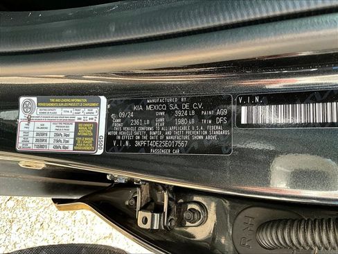 Used 2025 Kia K4 FWD image 21